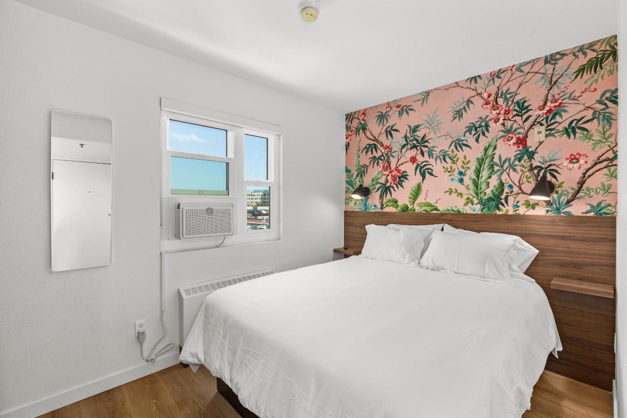 Uptown Inn - Limited Service Apart-Hotel San Diego Bagian luar foto
