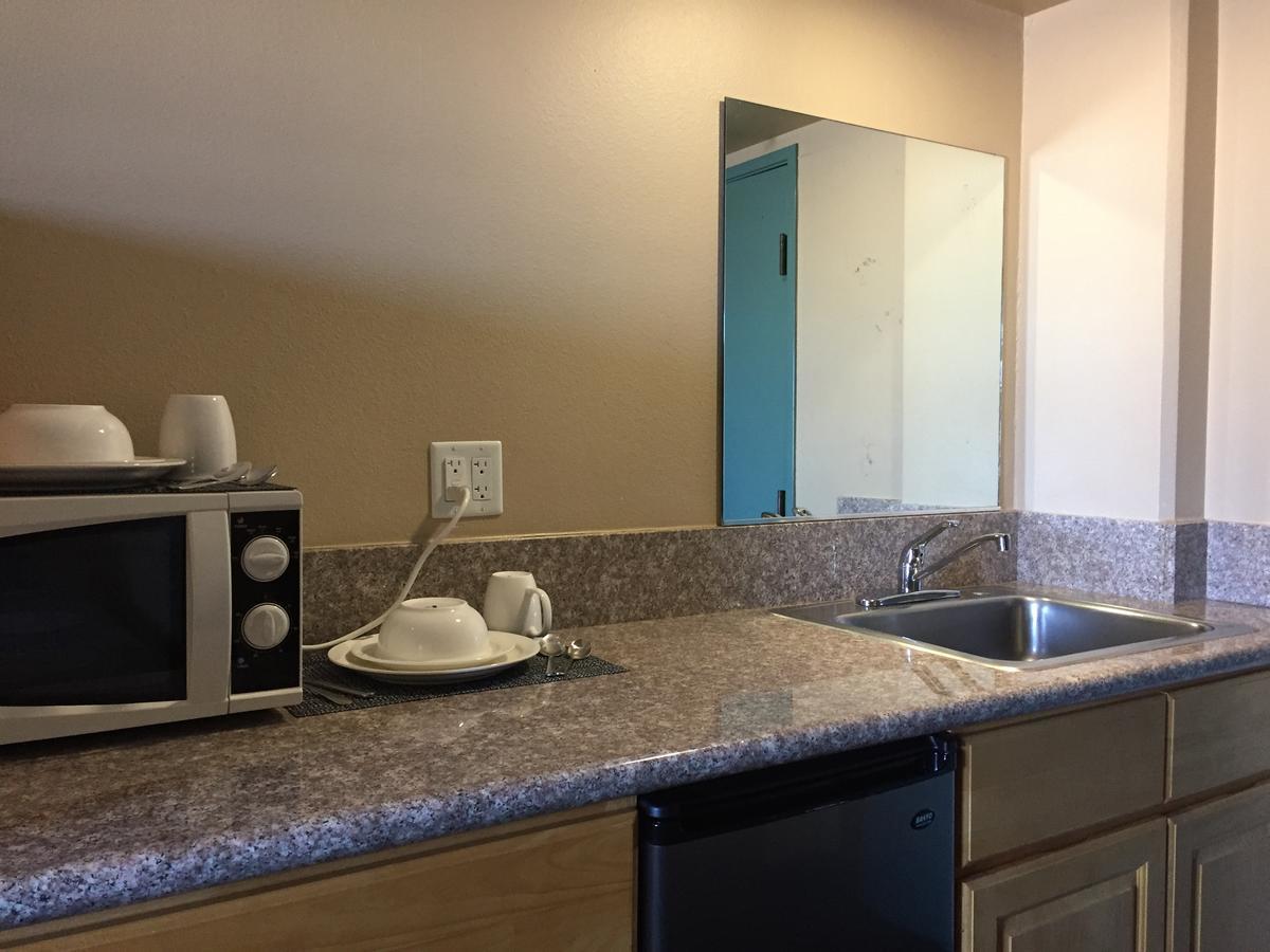 Uptown Inn - Limited Service Apart-Hotel San Diego Bagian luar foto